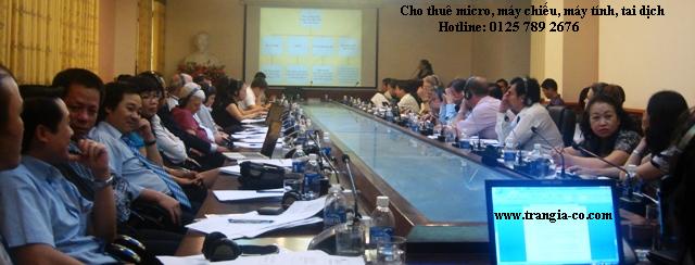 Toàn cảnh hội nghị do Trần Gia phục vụ cung cấp thiết bị dịch, micro đại biểu,hệ thống âm thanh, ánh sáng cho phòng hội nghị