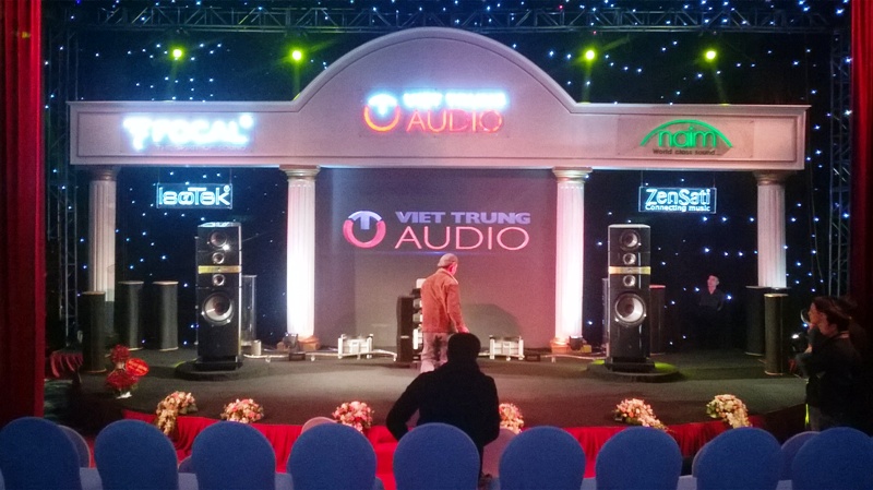 toàn cảnh sân khấu toàn cảnh sân khấu của AV show